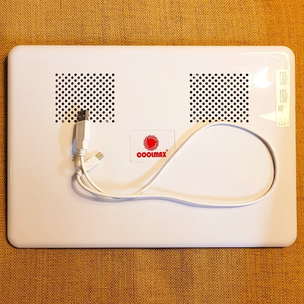 Coolmax NB-410 stylish laptop cooling dual-fan base, low-profile, 2 USB ports